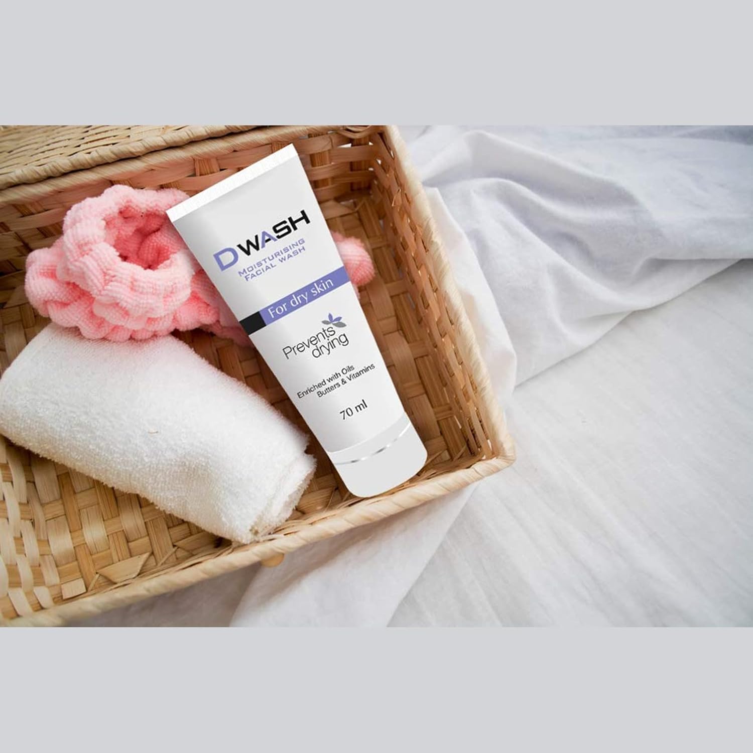 DWash Moisturising Facial Wash For Dry Skin | 70 ml - Skiynse Dermatologique